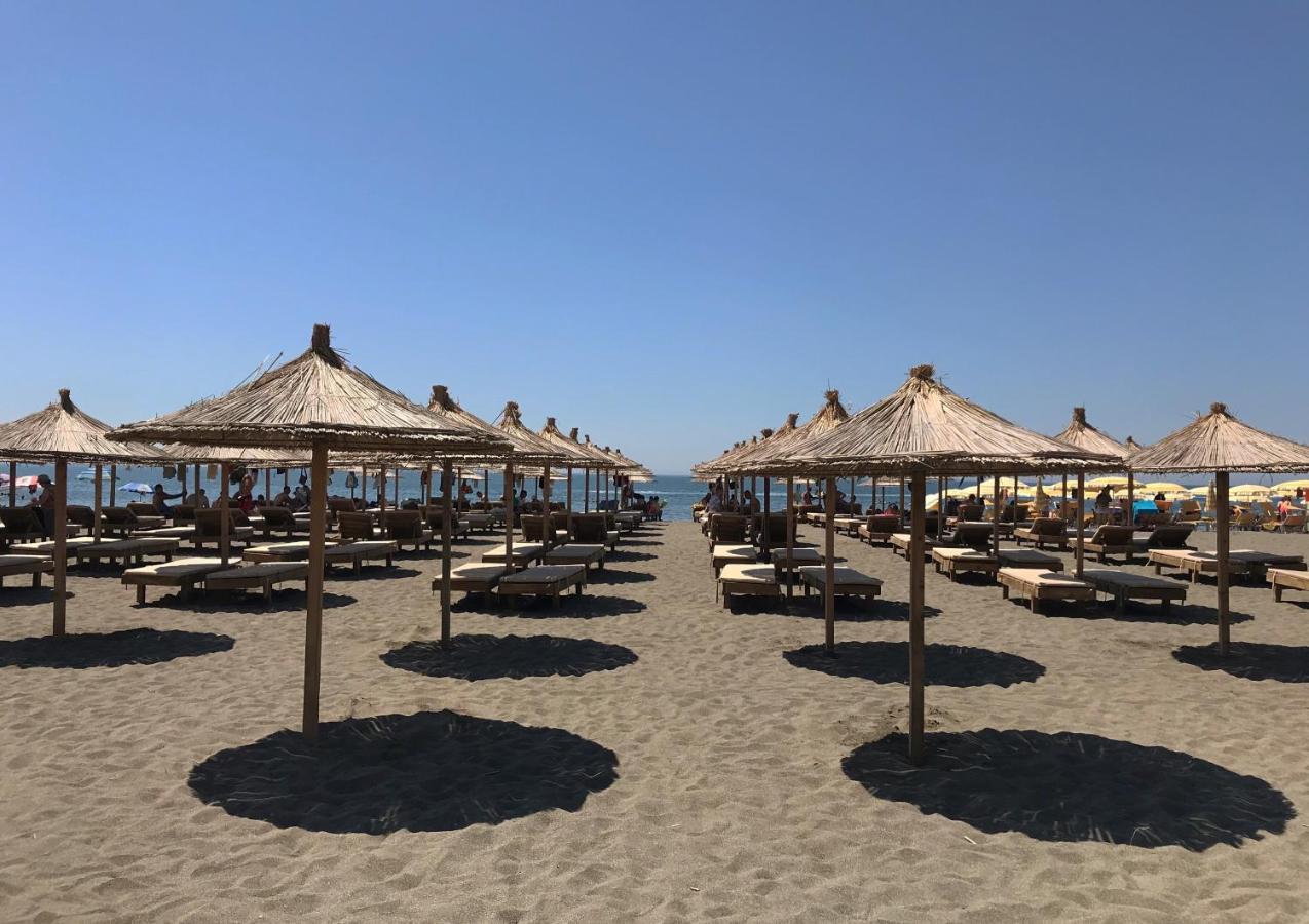 Hotel Athina Velipojë Exteriör bild