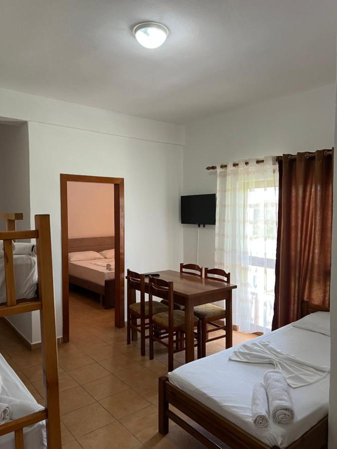 Hotel Athina Velipojë Exteriör bild
