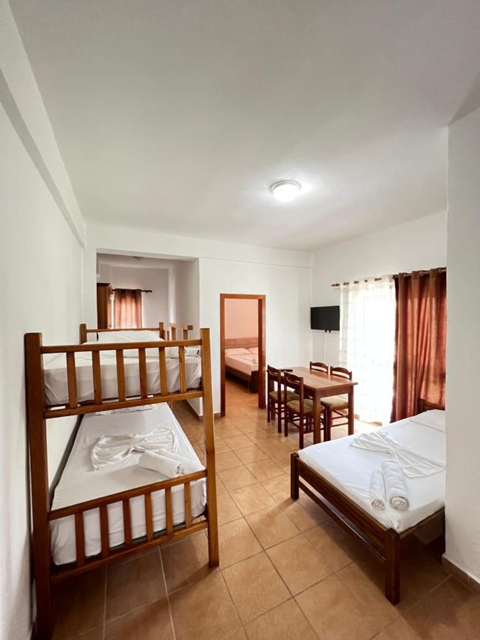 Hotel Athina Velipojë Exteriör bild